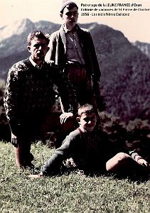 COLO JEUNE FRANCE 1956 trois freres Esclapez en couleur